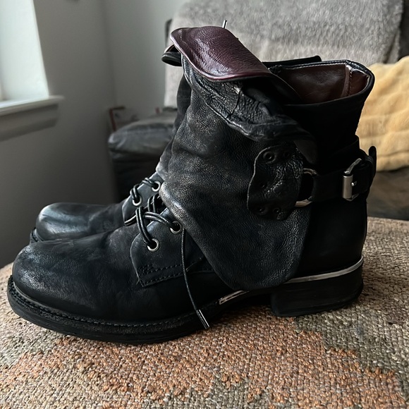 AS98 Boots - Picture 2 of 7
